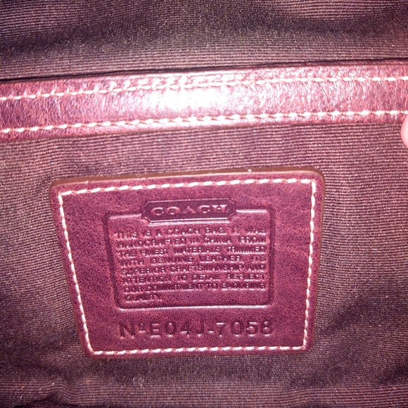 Coach Signature Stud Wallet Authentic - Picture 3 of 5